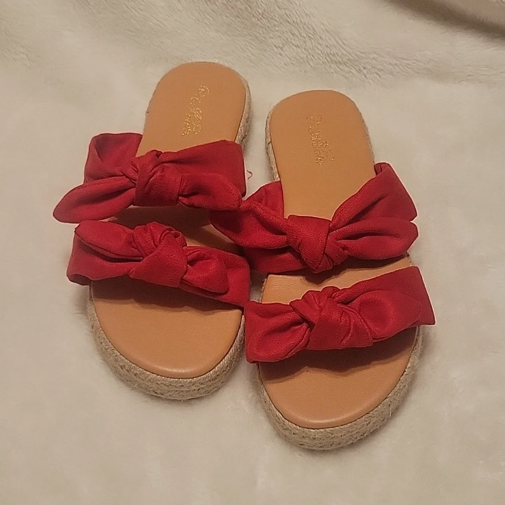Red Sandals - Picture 2 of 3